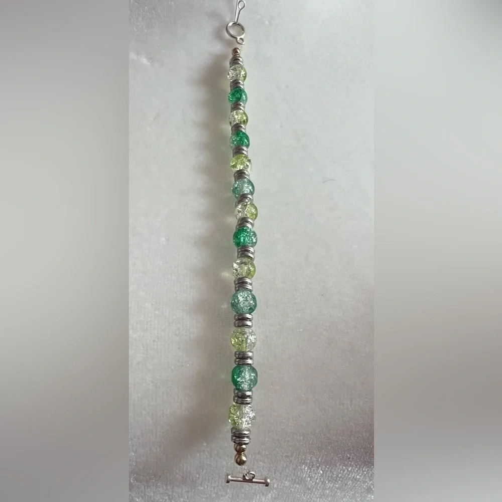 Handmade Beautiful Bracelet 🤩 - Picture 3 of 4